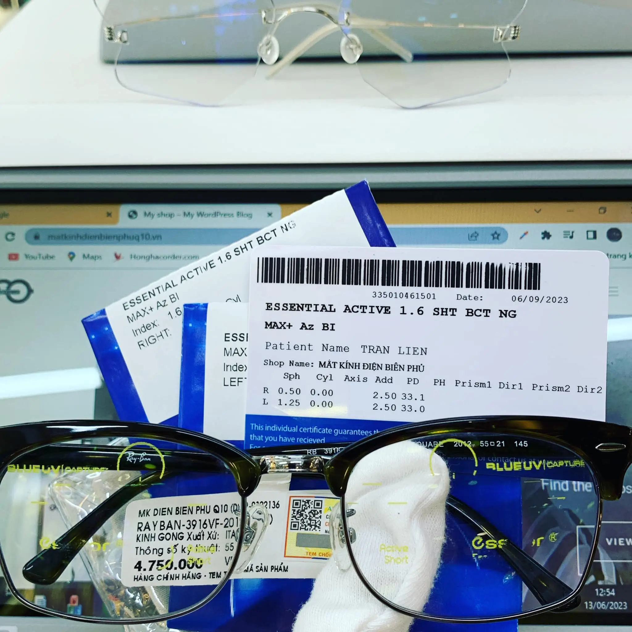 Essilor Essentials Active Blueuv/Capture 1.60 Multifocal Lenses — Thumbnail 5